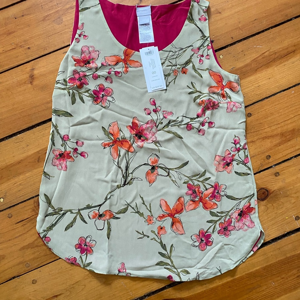 Chicos NWT reversible floral tank size 00